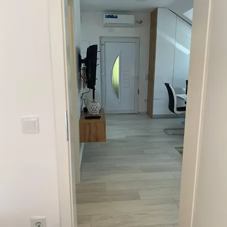 Tri Potoka Tatil Evi *