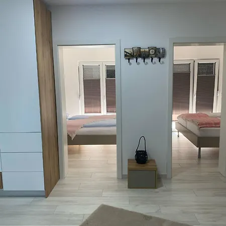 펜션 Tri Potoka Bihać