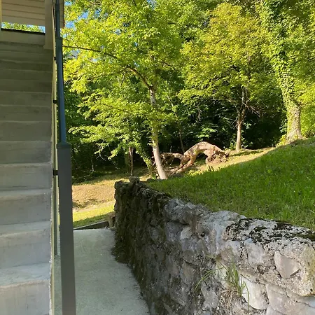 Tri Potoka Tatil Evi Bihać