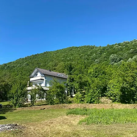 Tri Potoka 펜션 Bihać