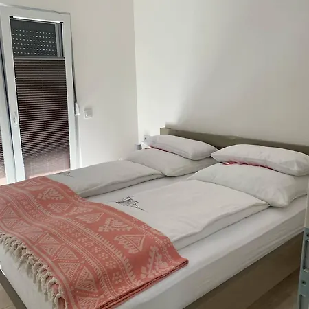 Tri Potoka Tatil Evi *